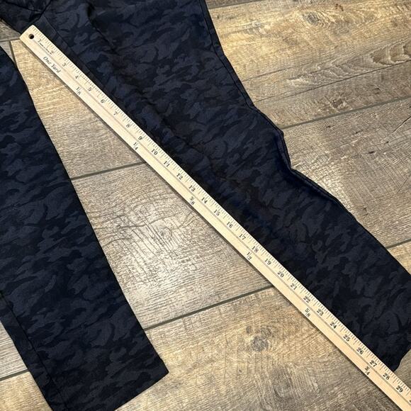 Drew ANTHROPOLOGIE Melanie Side Zipper Skinny Pant Black Camo Size L - Picture 3 of 8